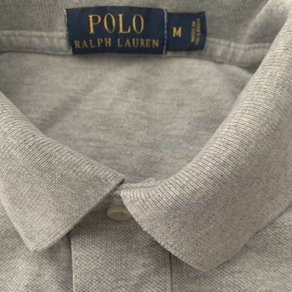 Polo Ralph Lauren Men's Size M ( More Like Size L) Collared Polo Pony Logo